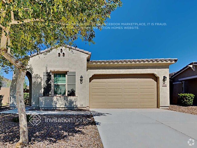 Building Photo - 712 S 201st Ln