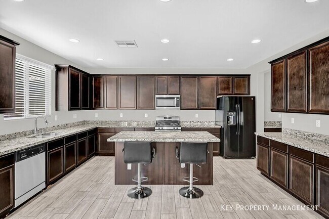 Foto del edificio - 9351 Blazing Canyon Ave