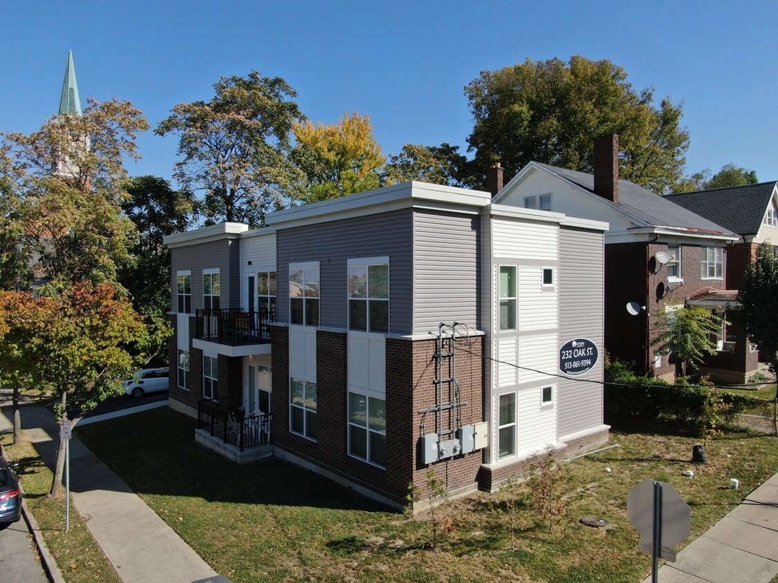 Photo - 232 Oak St (Cincinnati, OH)