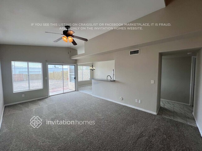 Foto del edificio - 5852 E Norwood St
