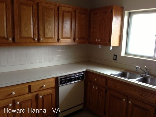 Building Photo - 3 br, 1 bath House - 4780 Sullivan Boulevard