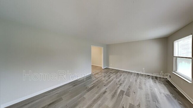 Building Photo - 3000 Sebring Ct