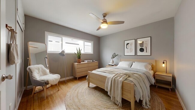 Foto del edificio - 1529 Granville Ave
