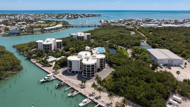 Foto del edificio - 7101 Gulf of Mexico Blvd