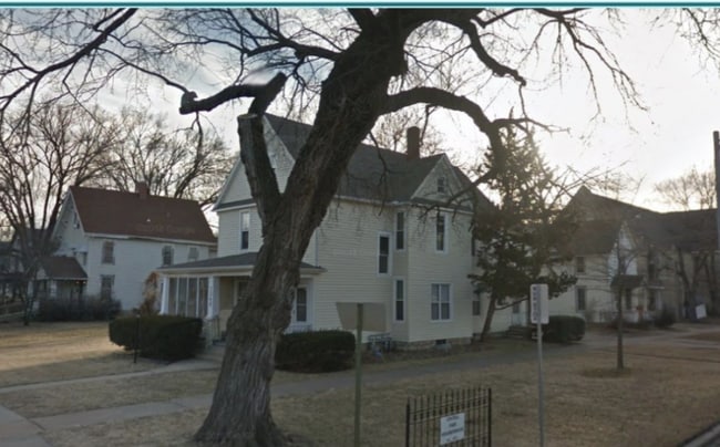 Building Photo - 1245 SW Clay St