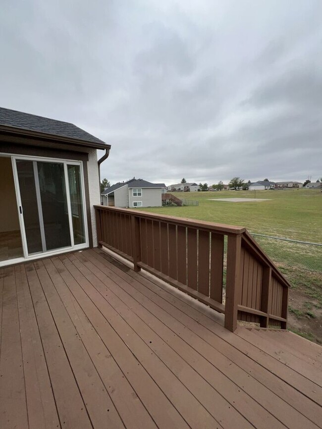 Building Photo - 268 Mellette Ct