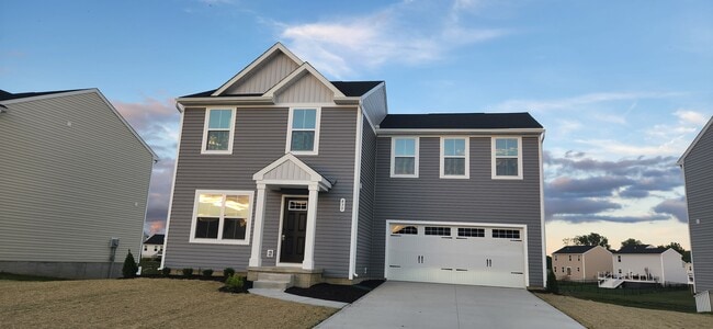 Building Photo - 439 Regina Dr