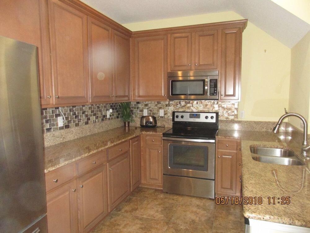 Primary Photo - 88 Amistad Dr