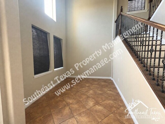 Foto del edificio - 7760 Summer Wind Dr