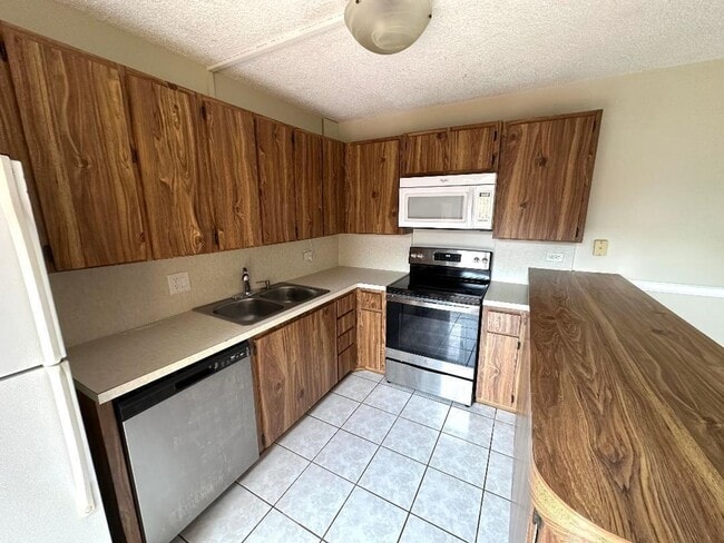 Foto del edificio - 1006 10th Ln