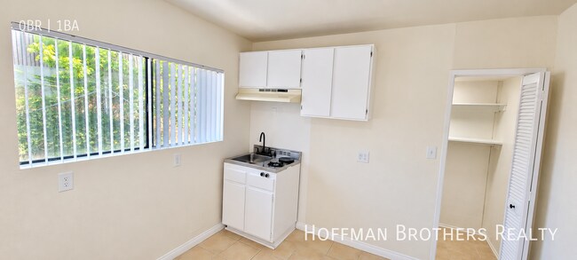 Building Photo - 4638 Tilden Ave