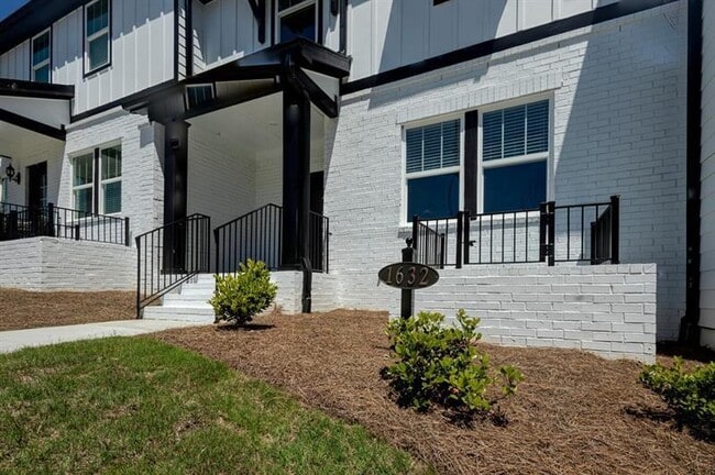 Building Photo - 1632 Switchgrass Ave SE