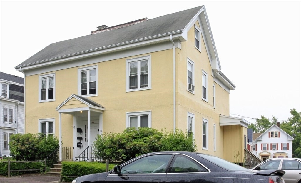 Primary Photo - 14 Chestnut St