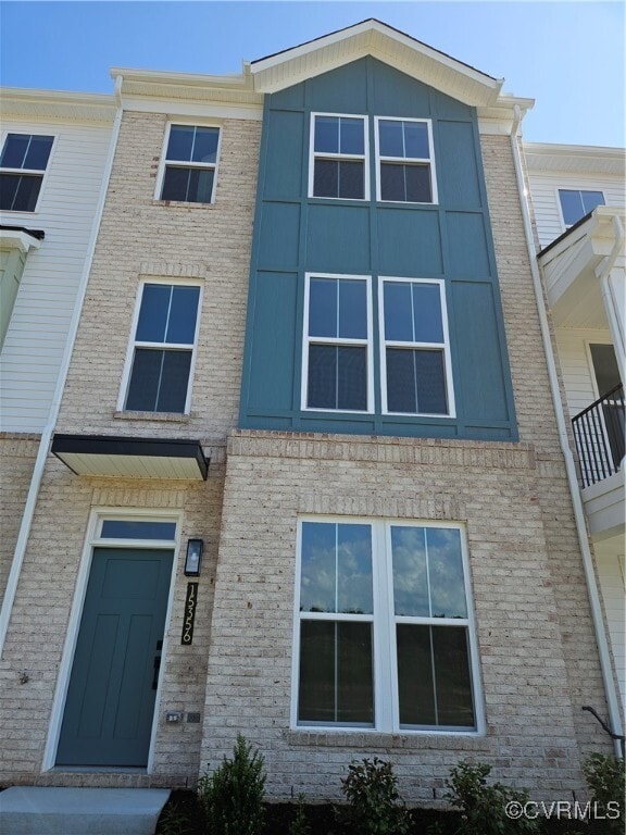 Building Photo - 15356 Oasis Sun Wy