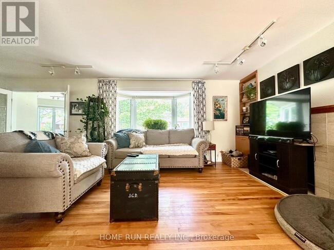 Photo du bâtiment - 881 Killeen Ave