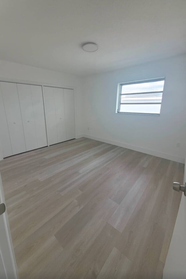 Foto del edificio - 1470 NW 3rd St