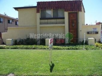 Primary Photo - 1130 W Huntington Dr