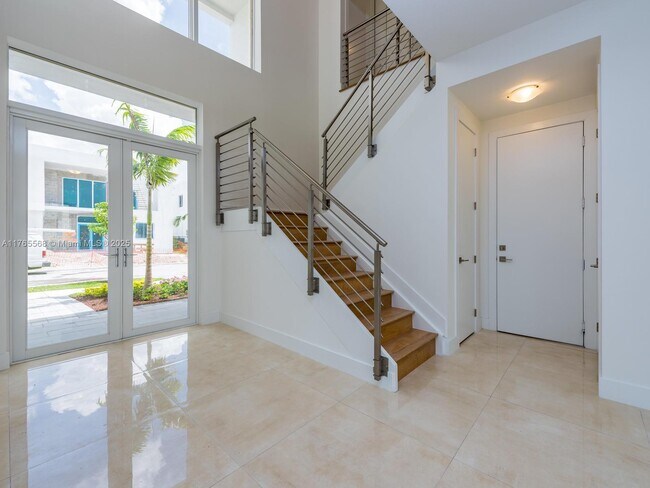 Foto del edificio - 7456 NW 101st Ave