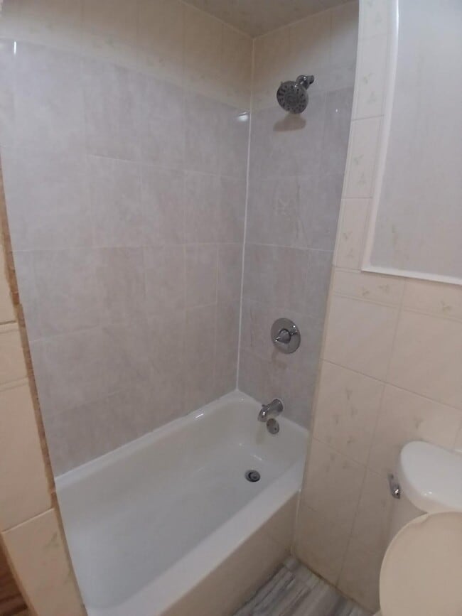 Foto del edificio - 486 21st Ave