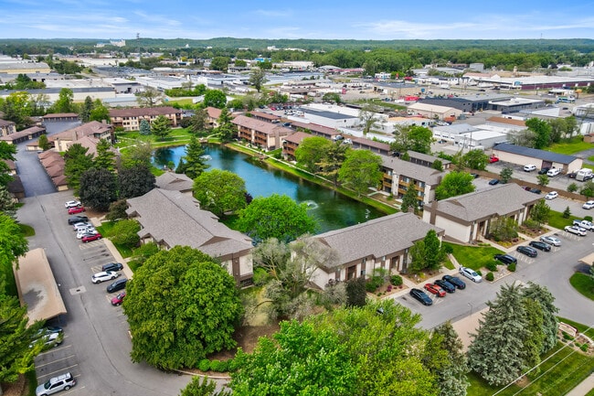 Full community photo - Arbor Lake Apartments