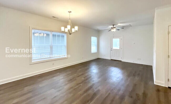 Foto del edificio - 1604 McBrien Rd