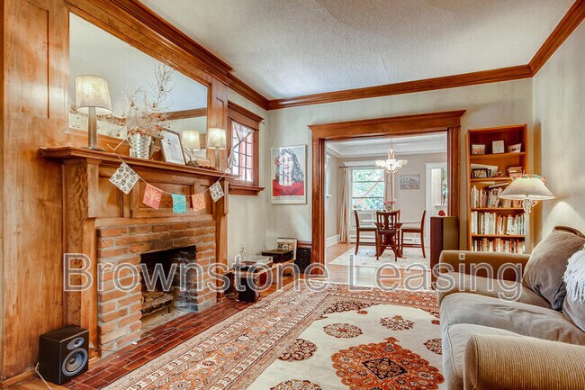 Photo - 1033 N Marion St Apartment