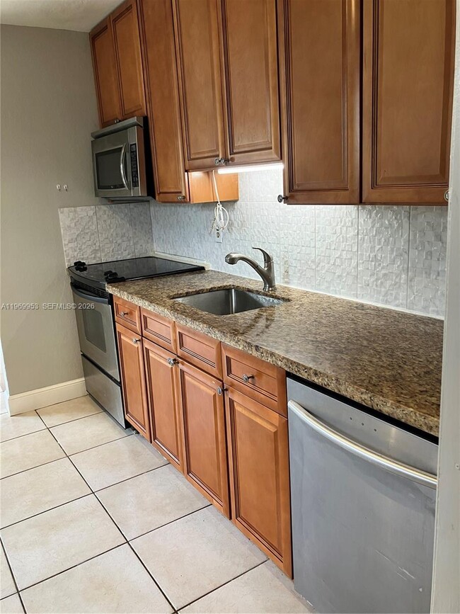 Foto del edificio - 5730 SW 37th St