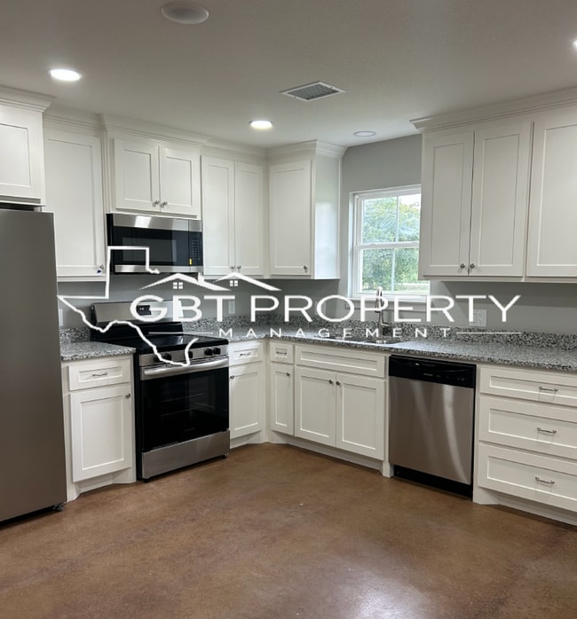 Foto del edificio - Brand New 3 bed 2 bath House!