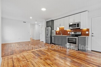 Building Photo - 205 Summer St