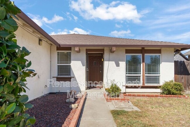 Foto del edificio - 231 Clubhouse Way