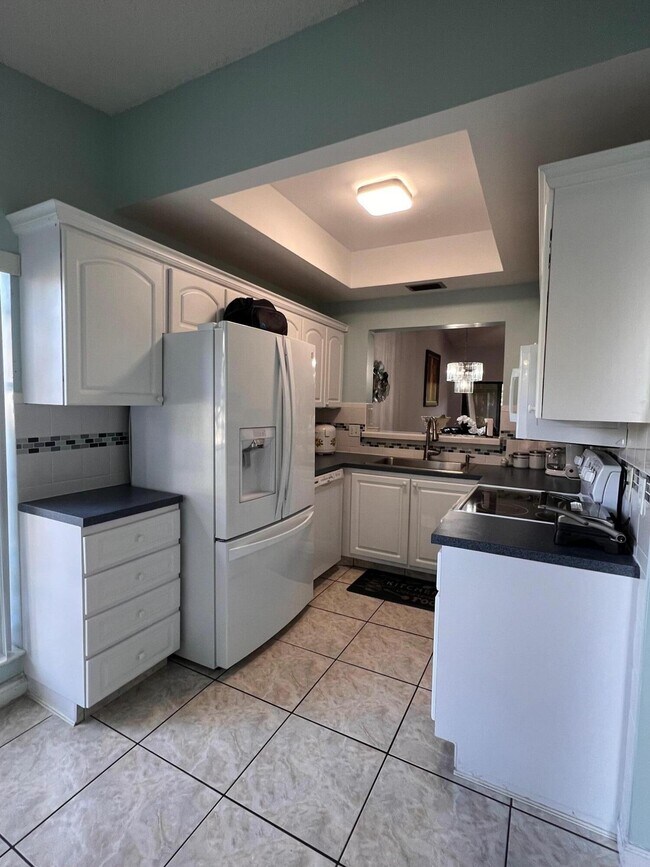 Building Photo - 7546 Caesar Ct