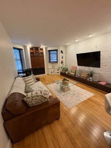 Building Photo - 228 Commonwealth Ave