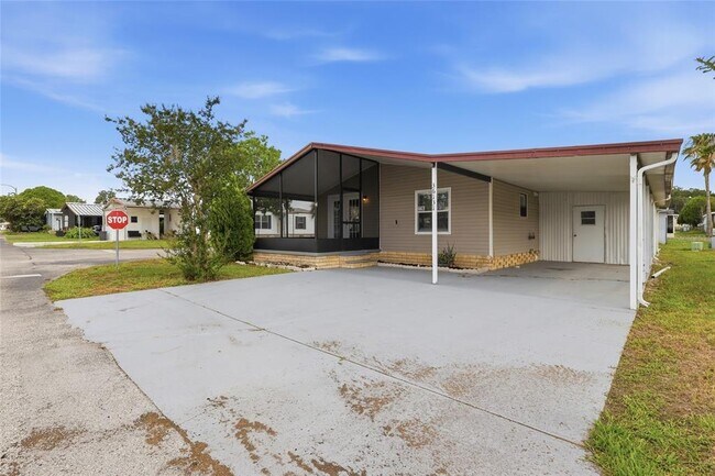 Foto del edificio - 36131 Zinnia Ave