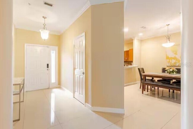 Foto del edificio - 3041 Ashland Ln S