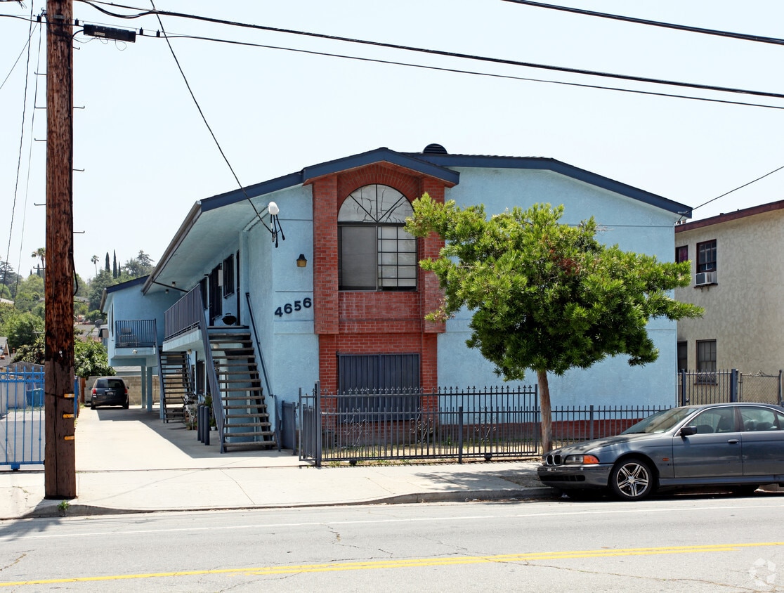 Primary Photo - 4656 York Blvd
