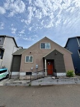 Building Photo - 13208 NE Glisan St