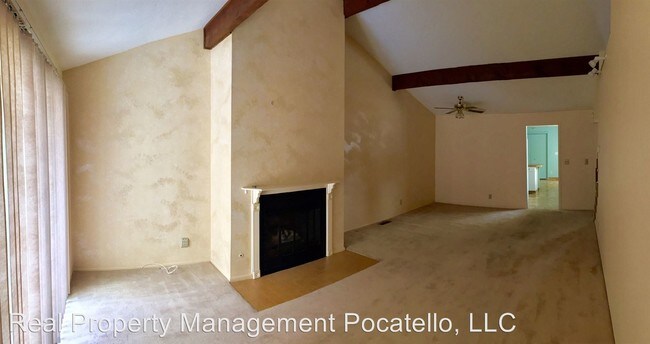 Building Photo - 84 Cedar Hills Dr