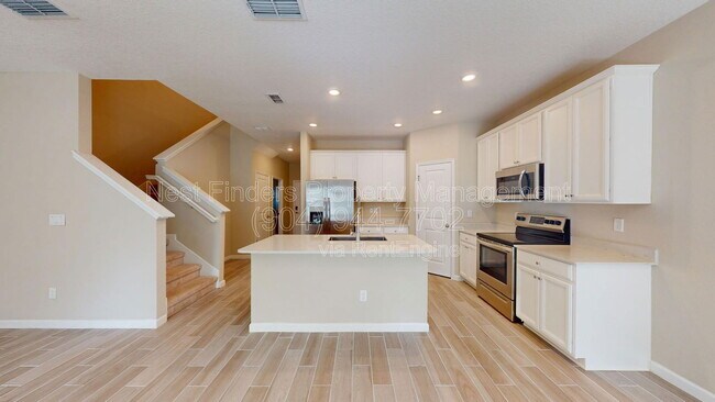 Foto del edificio - 486 Boracay Cir