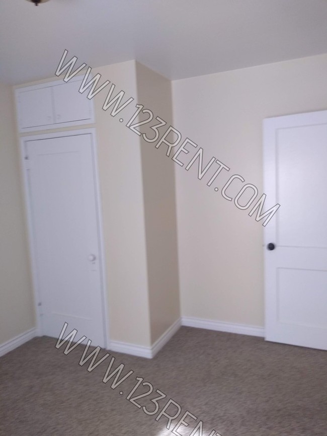 Building Photo - 2BD/1BTH JUST REHABBED DUPLEX IN BORON
