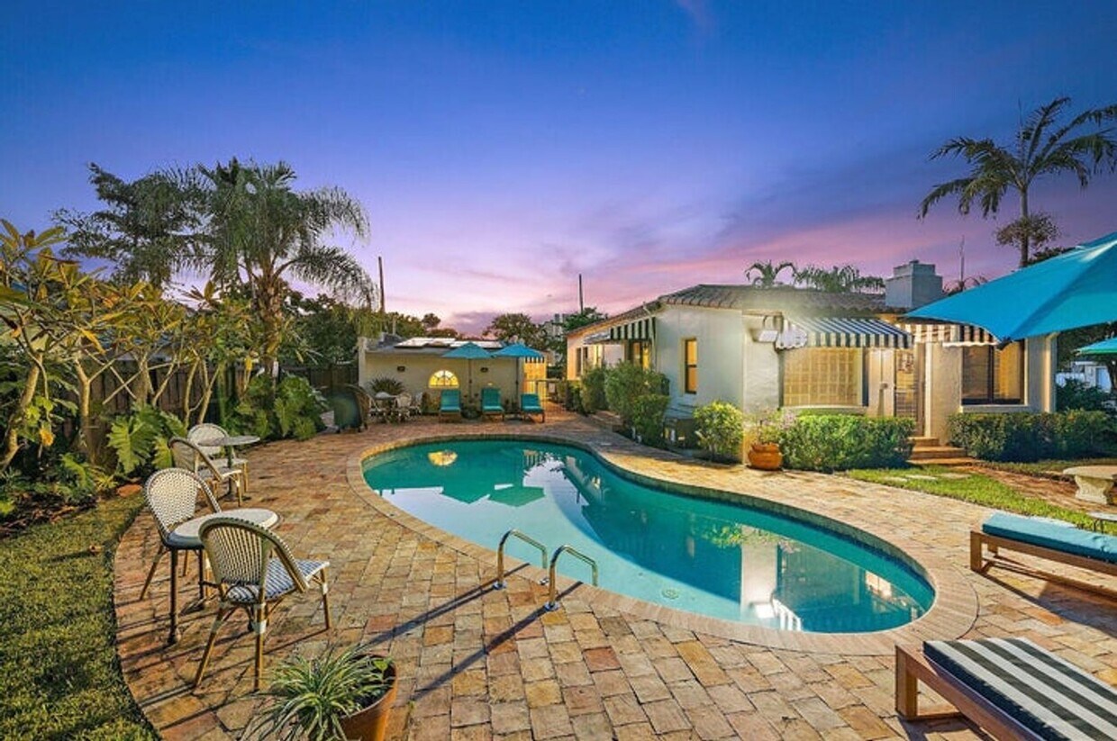 Photo - 400 33rd Street, West Palm Beach, FL 33407