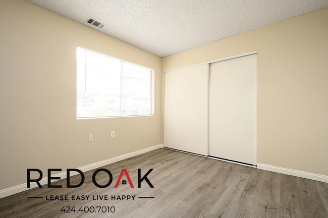 Foto del edificio - 14814 Gale Ave