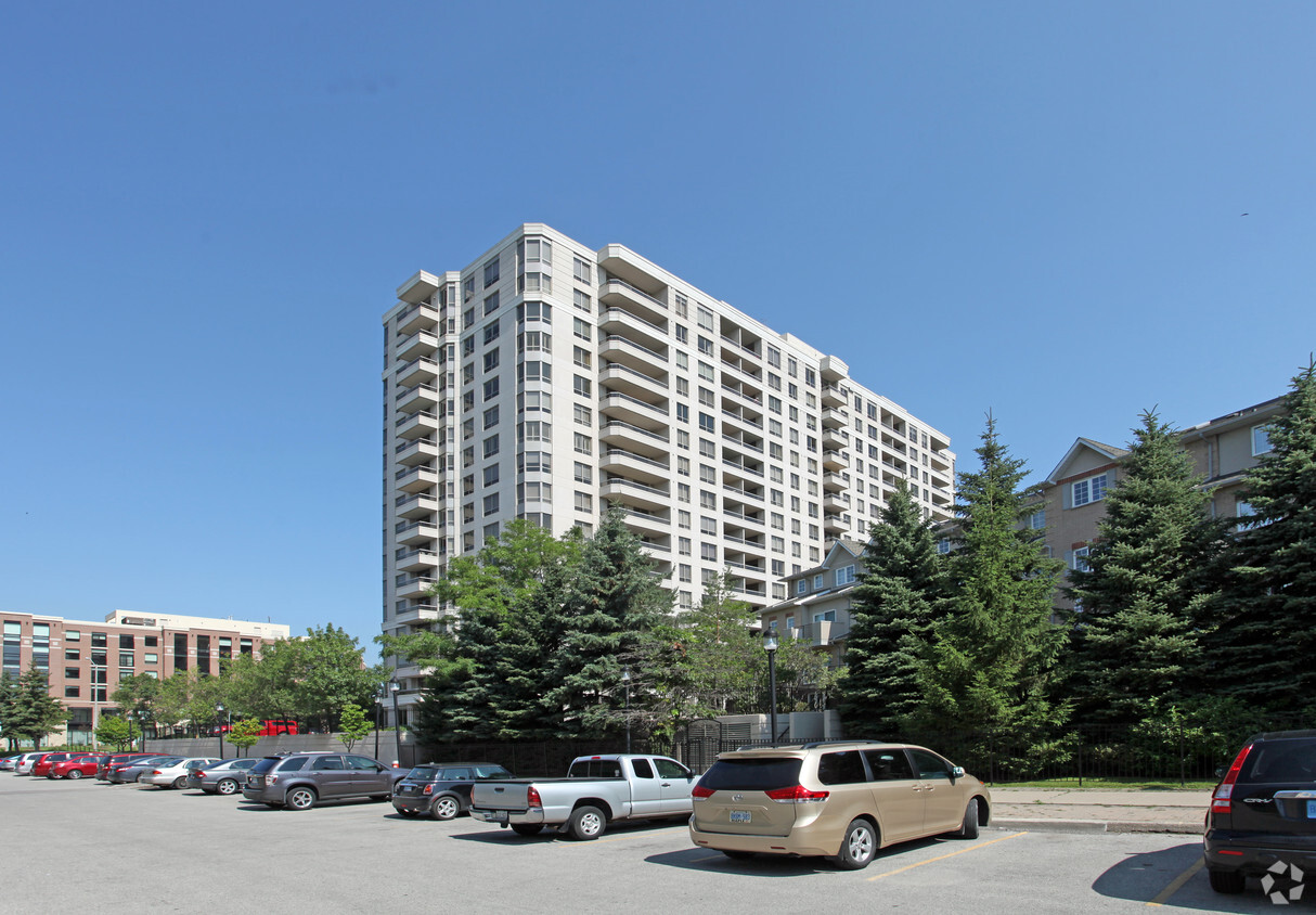 Building Photo - The Esplanade