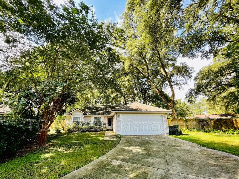 Foto principal - 4112 Hollister Pl