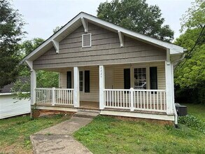 Building Photo - 4224 Ogburn Ave