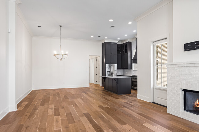 Foto del edificio - 10750 Moss Grove Ln