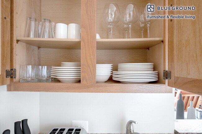 Foto del edificio - 1826 Vernon St NW