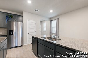 Foto del edificio - 259 Kinsley Wy