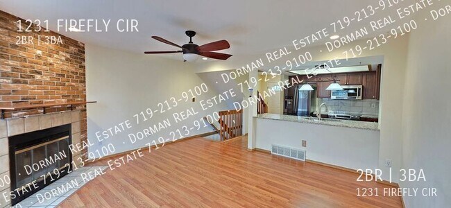 Foto del edificio - 1231 Firefly Cir