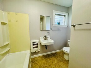 Building Photo - 1410 Walton St