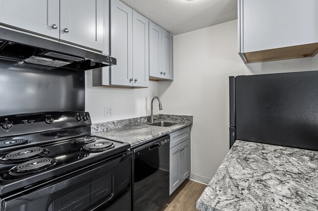 Foto del edificio - Valley Pines